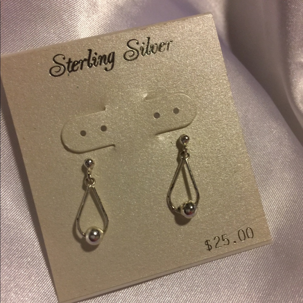 .925 Sterling Silver Pierced Teardrop Earring Set
